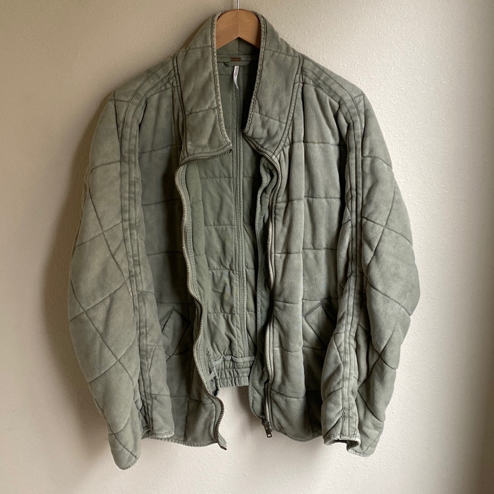 Free People Quilted Jacket (SOLD OUT COLOR)